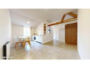 Studio 2 pièces 30 m²