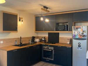 Appartement à vendre - centre ville de Cuges