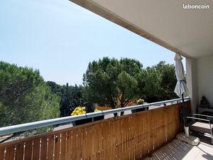 STOP AFFAIRE grand T4 (86m2) terrasse expo sud - garage -parking