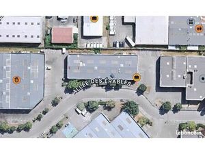 Local industriel 1 475 m²