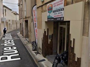 Local commercial centre ville