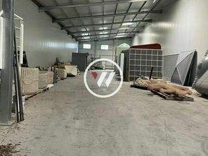 Local d'activité 1 045 m²