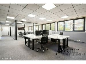 Local commercial 272 m² VILLEURBANNE
