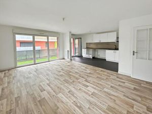 Appartement T4 / Traversant / Parking