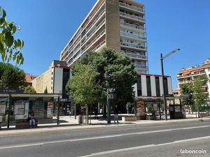 Bureaux 82 m² Aix-en-Provence