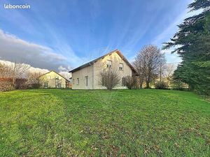 Maison 6 pièces 146 m²