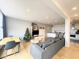 Schaerbeek grand appartement Appartement 1 en parfait état