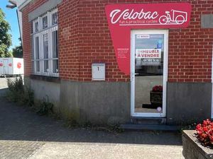 Surface commerciale avec entrepôt