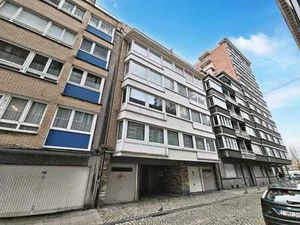 Bel appartement 2 chambres avec balcon & cave