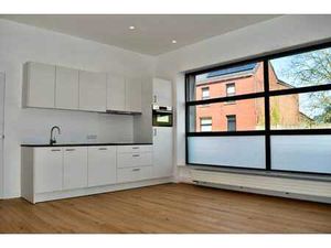 À louer : appartement agréable avec 2 emplacements de par...