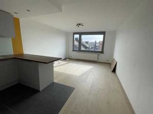 Studio moderne à louer à Charleroi.