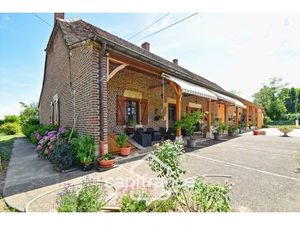 Vente maison 5 pièces 170 m² Louhans (71500)