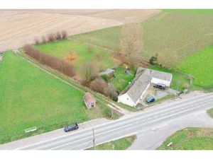 Fermette à moderniser avec grand potentiel