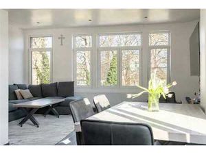 Triplex appartement met handelspand te koop in Mechelen!