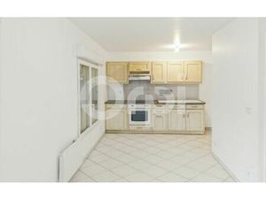 Appartement Le Plessis-Belleville 57 m² T-3 à vendre  180 000 €