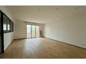 Location appartement  68.16 m² T-3 à Le Plessis-Trévise  1 350 €