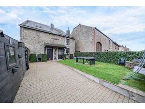 Authentique maison Ardennaise à vendre à Bourseigne