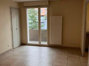 Location appartement 3 pièces 62 m² à La Roche-sur-Foron (74800)