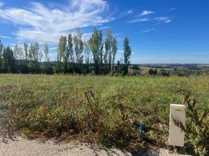 Terrain constructible viabilisé à vendre