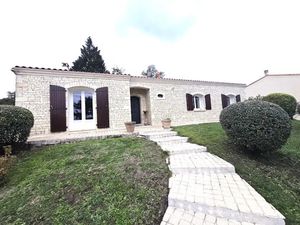 Vente appartement 7 pièces 150 m² à La Couronne (16400)  299 000 €