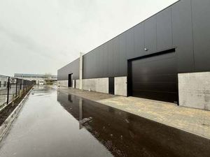 Bien professionnel à louer à Kontich € 1.760 (LIFCL) | Zimmo