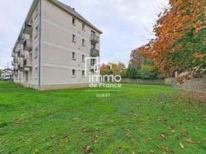 Vente Appartement 3 pièces à Laval Avesnières (53000) : à vendre 3 pièces / 61m² Laval Ave