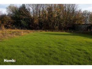 Terrain constructible viabilisé à vendre