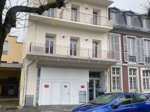 Local d'activités à vendre