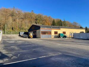 Local d'activités à louer