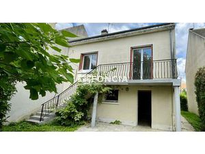 MAISON FAMILIALE PROCHE COMMODITÉS