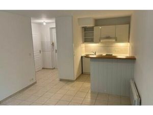 Location appartement  m² T-2 à Bayonne  578 €