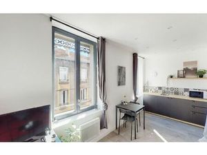 Location appartement  m² T-1 à Saint-Étienne  445 €