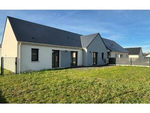 Location maison  112 m² T-5 à Ambillou  956 €