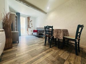 THUIR MAISON DE VILLAGE T2 + MEZZANINE AVEC GARAGE IDÉAL