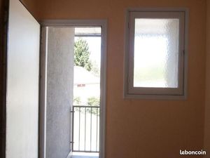 Studio 1 pièce 27 m²