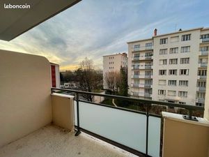 Appartement T2 56 m2 à tassin la demi lune