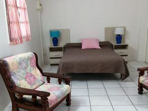 Studio tout confort climatisé REMIRE