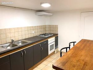 Grand T2 meublé à la Courneuve