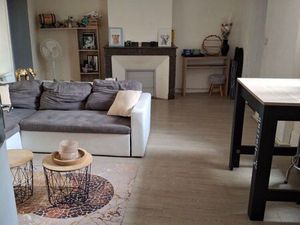 Grand T2 NON MEUBLÉ proche gendarmerie