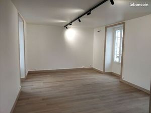 Maison de ville entièrement rénovée