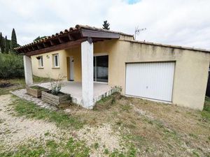 Vente maison 4 pièces 75 m² Saint-Saturnin-lès-Avignon (84450)