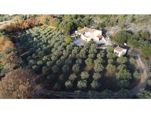 Vente maison 5 pièces 175 m² Villecroze (83690)