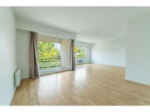 Location Appartement 4 pièces à Nantes Procé - Monselet (44000) : à louer 4 pièces / 84m² 