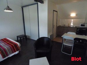 GRAND STUDIO MEUBLE - CENTRE DE SAINT AVE