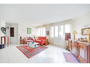 VOLONTAIRES I 3 PIECES I TRAVERSANT