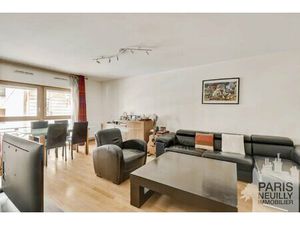 PARIS 17ème - TOCQUEVILLE - JOUFFROY : 3 PIECES - 2 CHAMBRES - POSSIBILITE PARKING