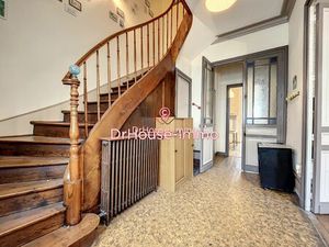 Maison bourgeoise aux beaux volumes – 195 m² – Proche hyper-centre de Périgueux