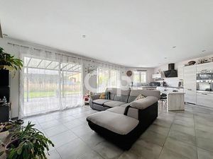 À Vendre Maison en exclusivité avec votre agence ORPI 1t2s TOULOUGES