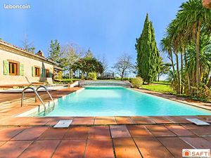 Propriété 6 pièces 202 m²