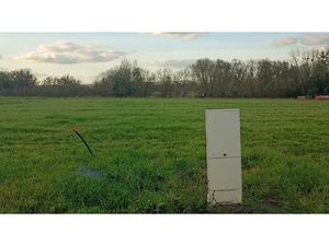 Vente terrain 509 m² à Saint-Jean-de-Liversay (17170)  83 900 €